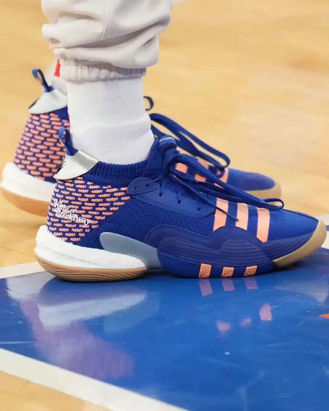 开云体育官网-新生代签名鞋！讨论度极高！已无下文...