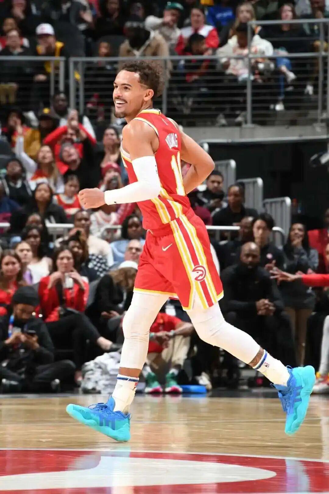 开云体育官网-新生代签名鞋！讨论度极高！已无下文...