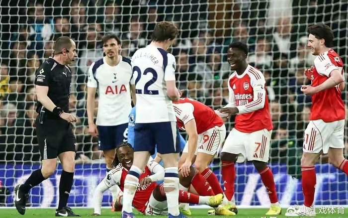 开云体育app-瓜帅妙手造新核，曼城后劲足，阿森纳真要掉链子？|瓜迪奥拉|奥赖利|泰贾尼-赖因德斯|西汉姆|媒体_新浪体育_新浪新闻