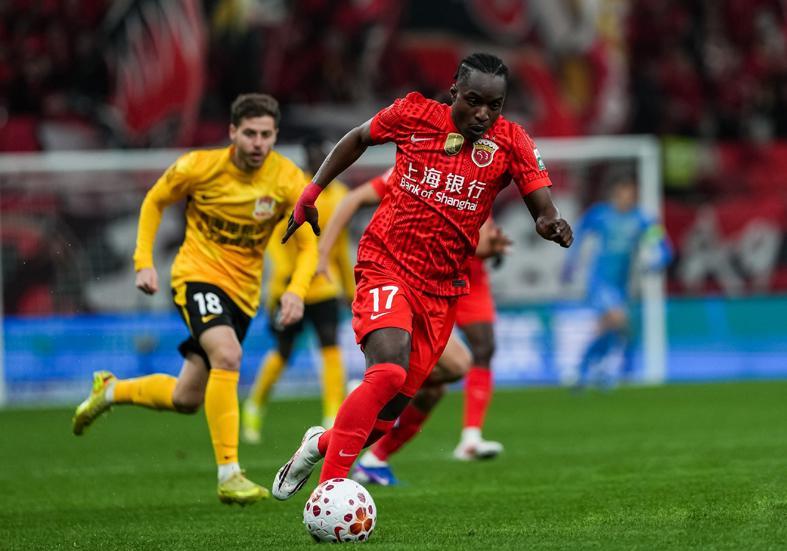 开云体育-武磊仅用8分钟就称王！ 安佩姆数据因他更好看，加布评分倒数第二